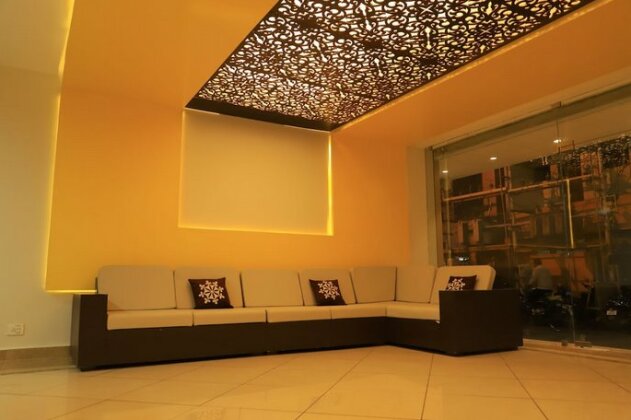 T M Hotel - Photo3