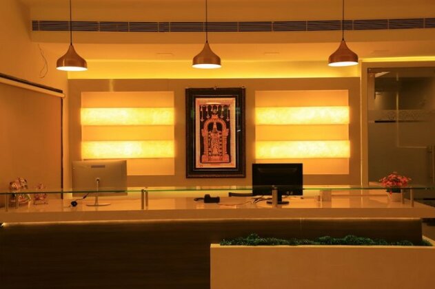 T M Hotel - Photo4