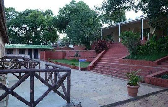 Dwarka Hotel - Photo3