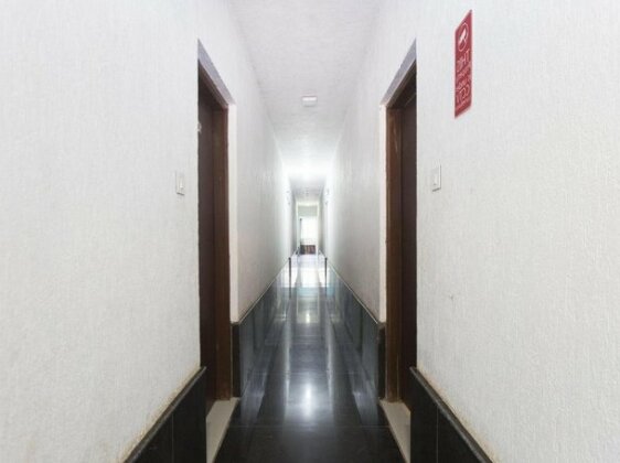 OYO 10389 Latanand Residency - Photo2