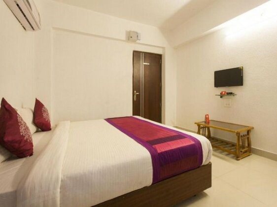 OYO 10389 Latanand Residency - Photo5