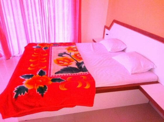 S R Inn 8 Bhk Villa - Photo4