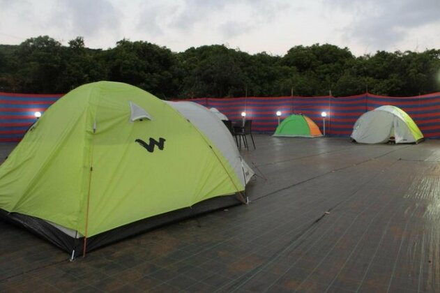 Saba's Tent And Camping - Photo4