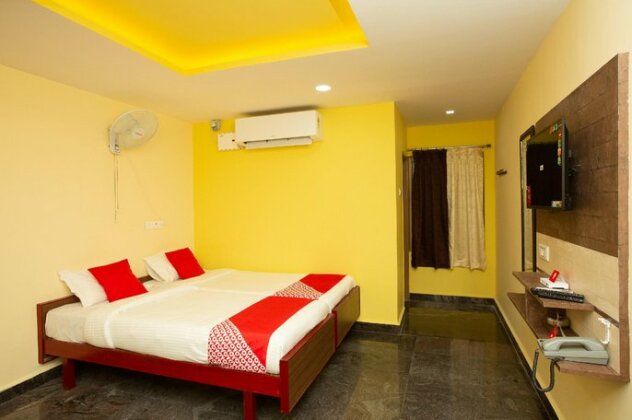 OYO 23398 Hotel Sri Murugan - Photo2