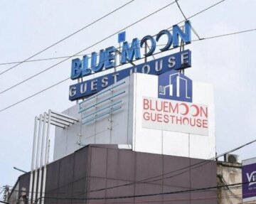 Nu Blue Moon Guesthouse