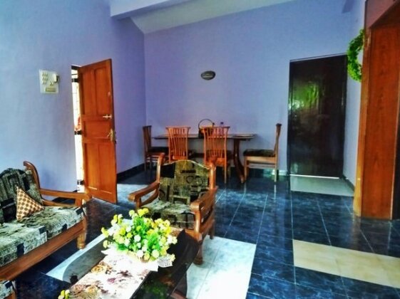 Sun Shine Beach Apartment - Photo2