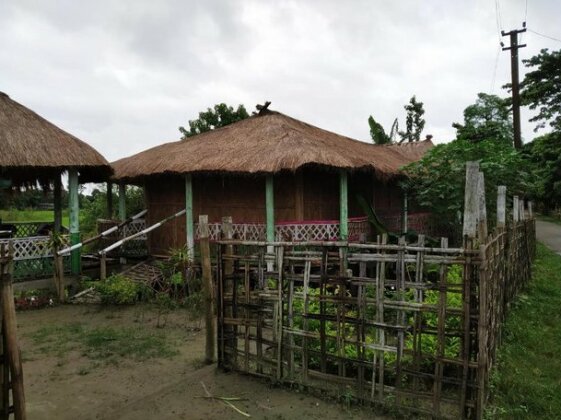 Jonki Panoi Bamboo Cottages