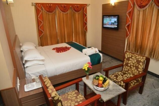 Sri Balaji Hotels - Photo3