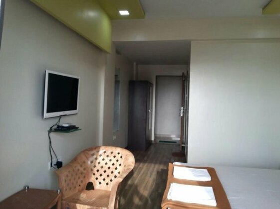 Blue Heaven Beach Resort - Photo2