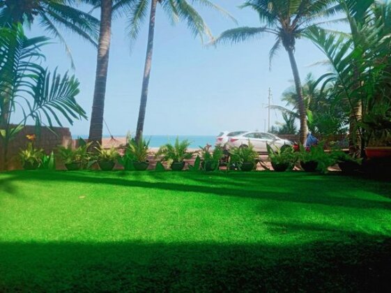 Funtastico Beach Resort - Photo2