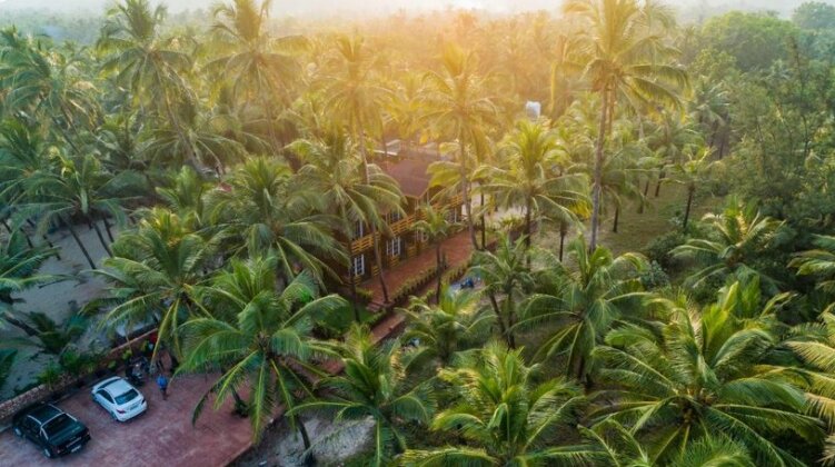 Funtastico Beach Resort - Photo5