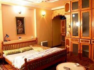 Abrol Hotel and Cottages - Photo3