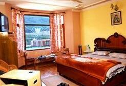 Abrol Hotel and Cottages - Photo5