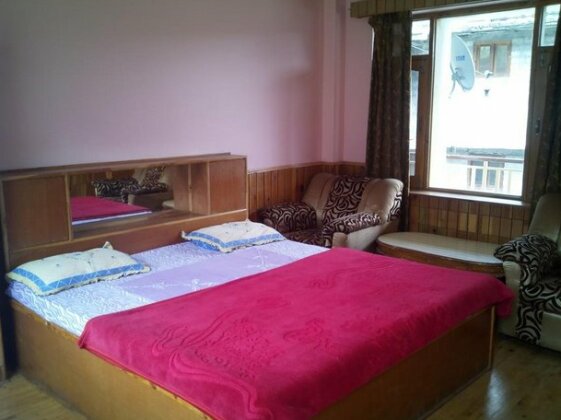 Bhoomi Home Stay & Hostel Manali - Photo2