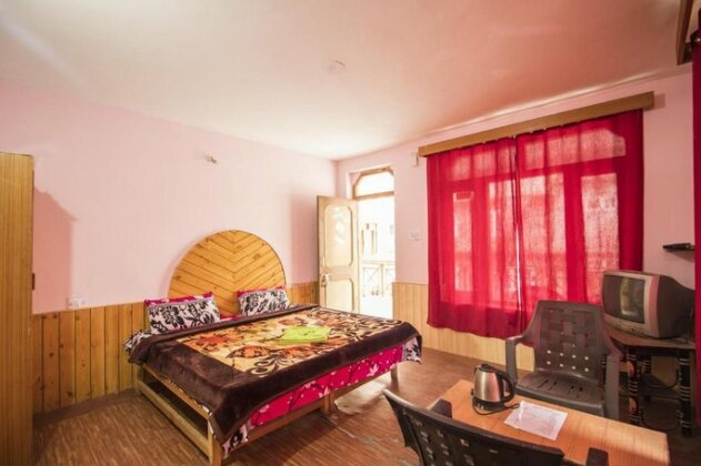 Giriraj Guest House - Photo3