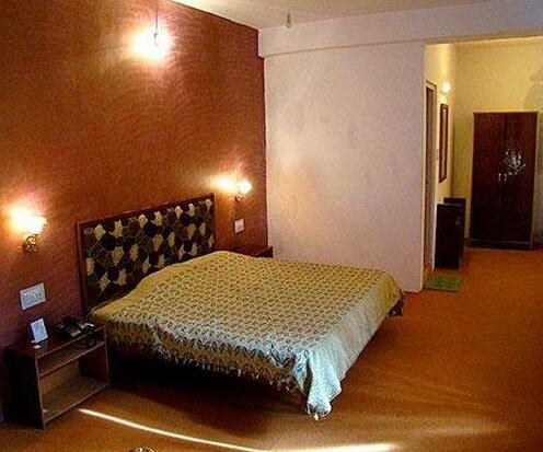 Hotel Chetna & Cottages - Photo5