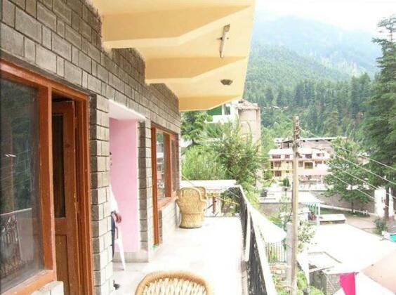 Hotel Hema Holiday Home - Photo2