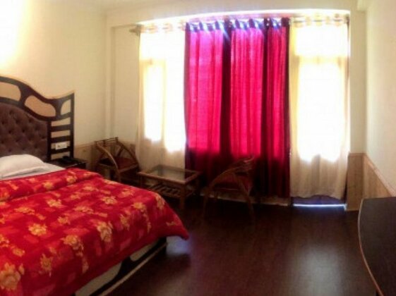 Hotel Himalayan Stay Manali - Photo2
