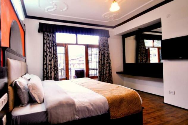 Hotel Himgiri Manali - Photo4