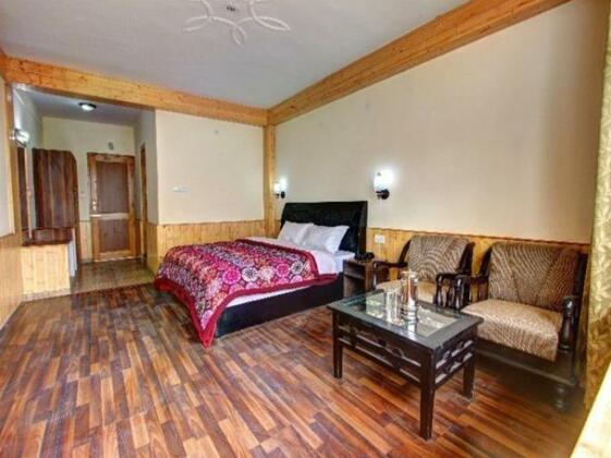 Hotel Manu Palace - Photo4