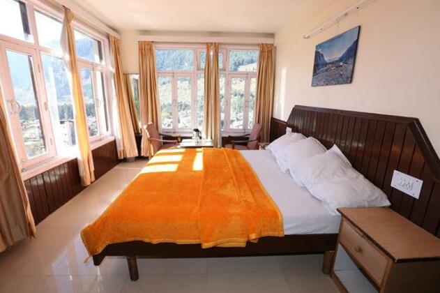 Hotel Meadows Manali - Photo5