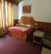 Hotel Monarch Manali