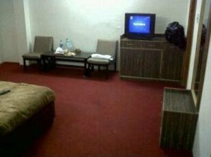 Hotel Monarch Manali - Photo3