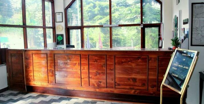 Hotel Snowcrest Manor - Photo4