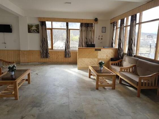 Hotel Varah Manali - Photo3
