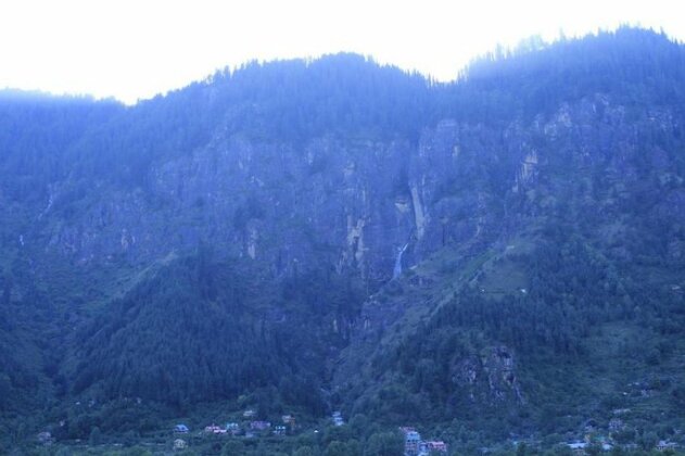 Leela Cottages Manali - Photo5