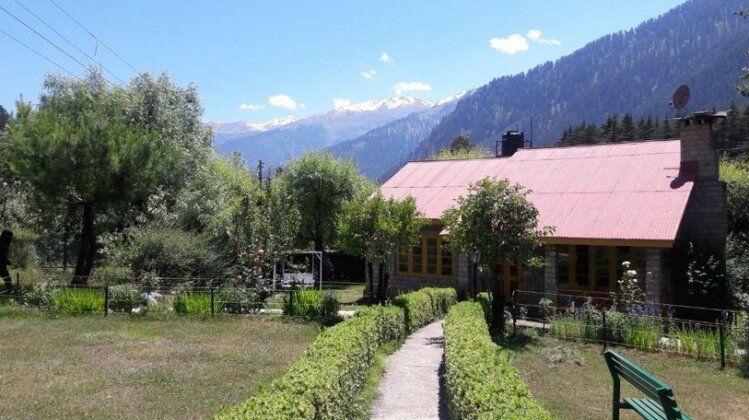Leela Huts