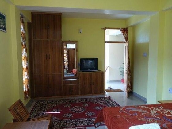 Malis Apple Lodge - Photo2