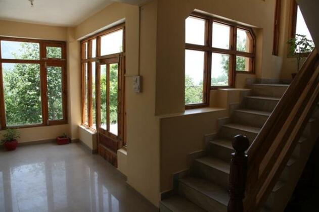 Malis Apple Lodge - Photo3