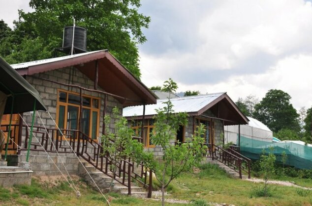 Natures Outpost Camps - Photo2