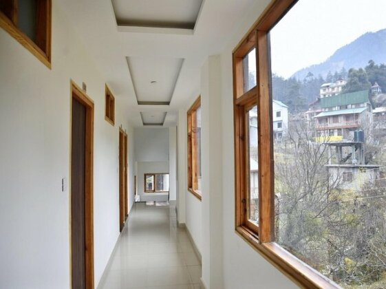 OYO 10764 Hotel Saras Manali - Photo2