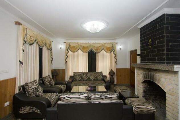 OYO Premium Cottages Upper Rangri - Photo2