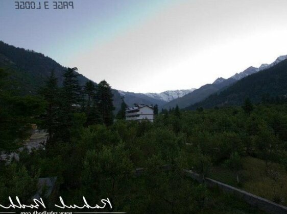 Page 3 Lodge - Photo2