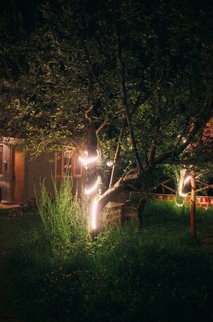 Red House Cafe - Photo4