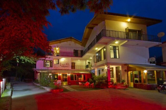 Sashas Hotel