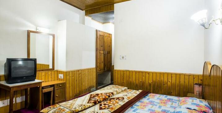 Surabhi Hotel - Photo3