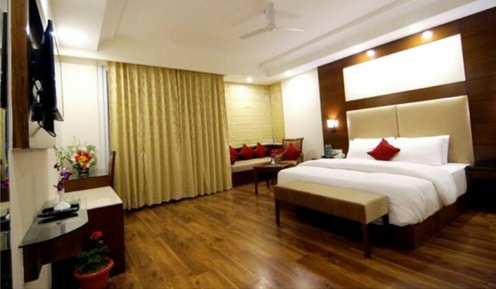The Allure Grand Resort - Photo3