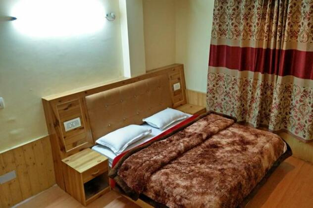 Photo 3