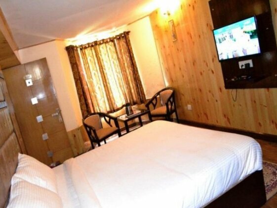 Woodrock Hotel - Photo2