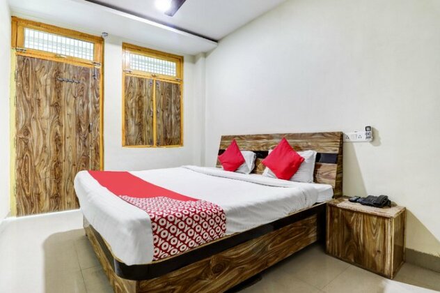 OYO 41446 Siddhant M Guest House - Photo2
