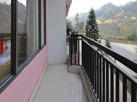 OYO 24737 Shaivy Homestay And Saini Bhojnalay - Photo4