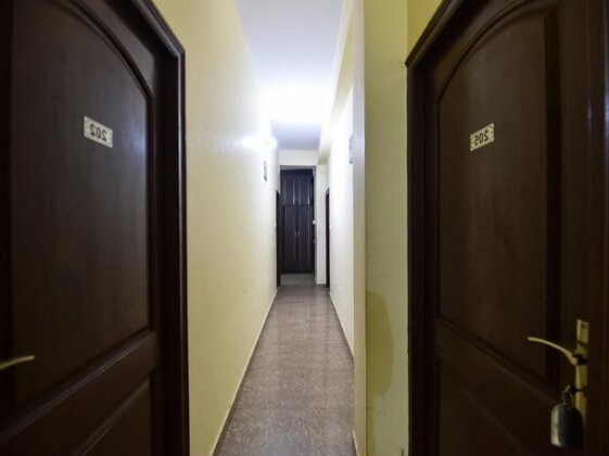 OYO 28027 Hotel Dhruv - Photo5
