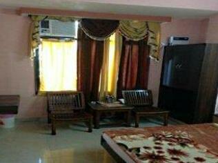 Hotel Arya Mandla - Photo2