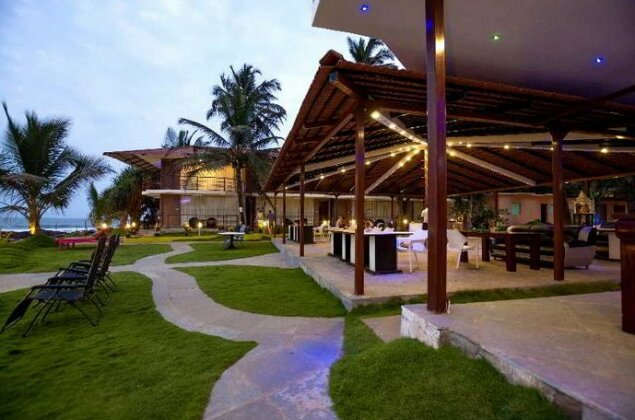 Boomerang Resort & Spa - Photo3