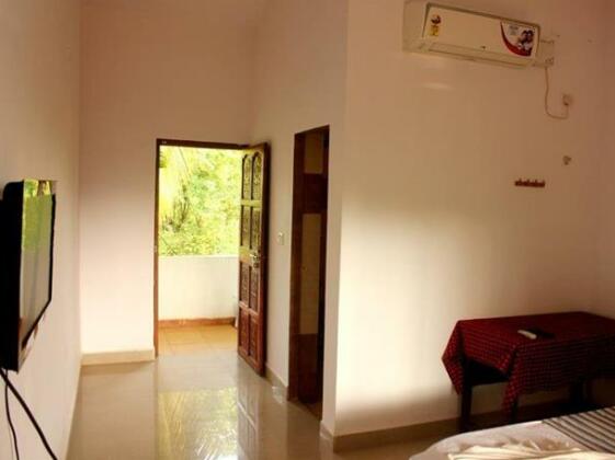 Hotel Shankar Mandrem - Photo2