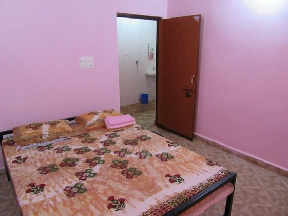 Mandrem Beach Guest House Goa - Photo4